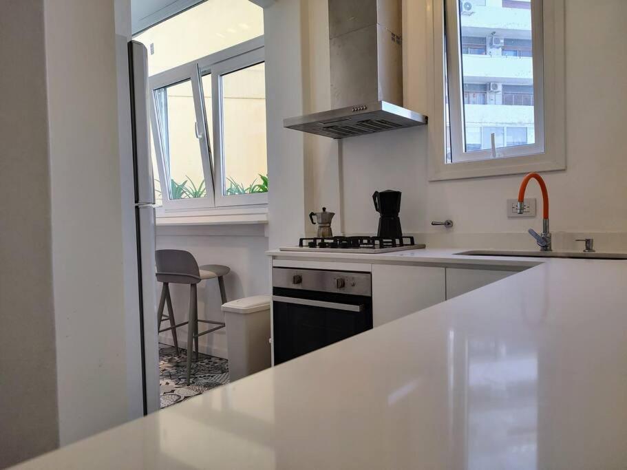 Clasico Y Moderno Departamento En El Corazon De Buenos Aires Apartment Exterior photo